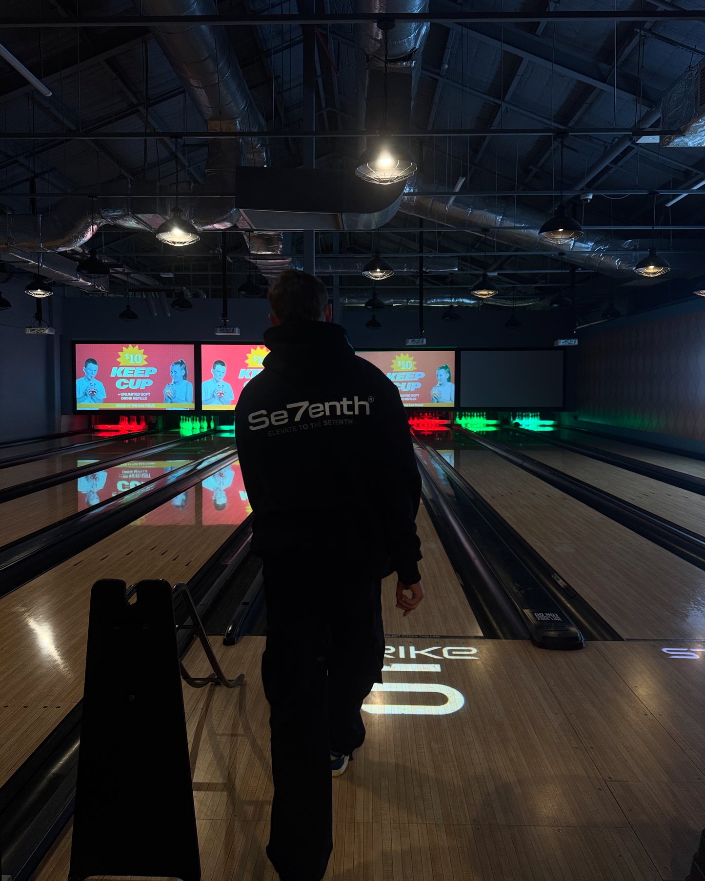 Se7enth® “Elevate” relaxed box hood -black [𝚄𝙽𝙸𝚂𝙴𝚇]