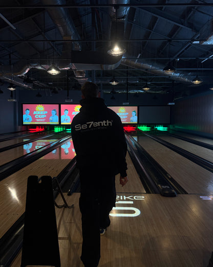 Se7enth® “Elevate” relaxed box hood -black [𝚄𝙽𝙸𝚂𝙴𝚇]